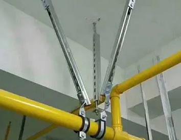 闸阀支撑架的质量要求。价格决定了丁青抗震支撑框架的质量。